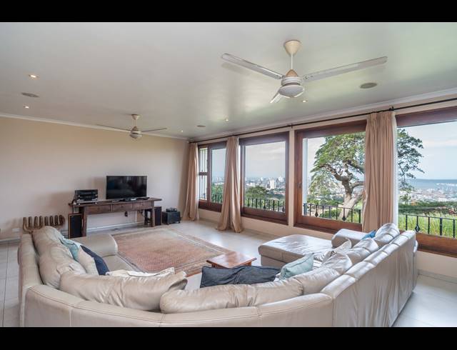 4 BEDROOM HOUSE FOR SALE IN GLENWOOD